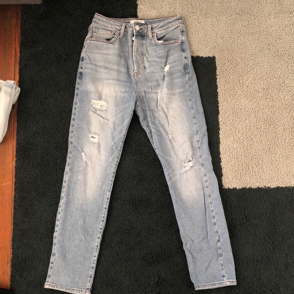 super cute high waisted mom jeans